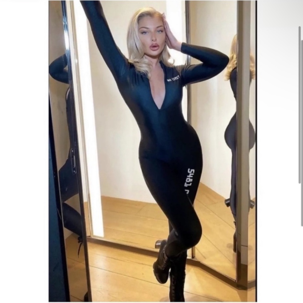 Fashion Nova